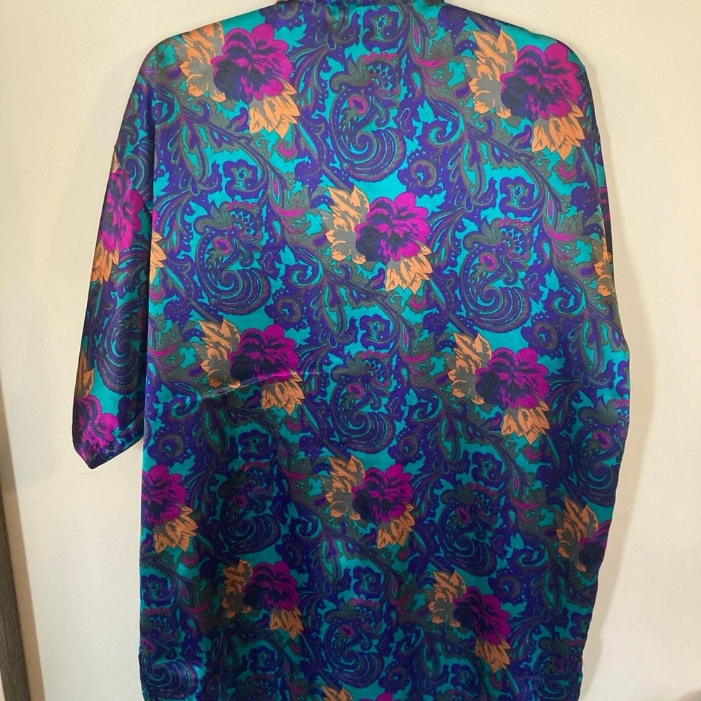 Vintage satin oversized sleep shirt size M/L